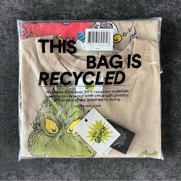 NWT Cotton On Kids Grinch T-Shirt - Picture 8 of 12